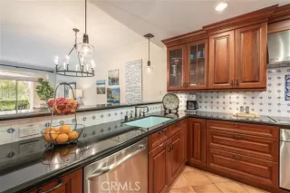 Photo #2: NP25078029 Listing 