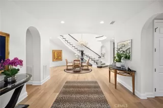 Photo #2: NP25080683 Listing 