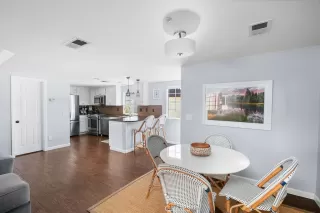 Photo #2: NP25081893 Listing