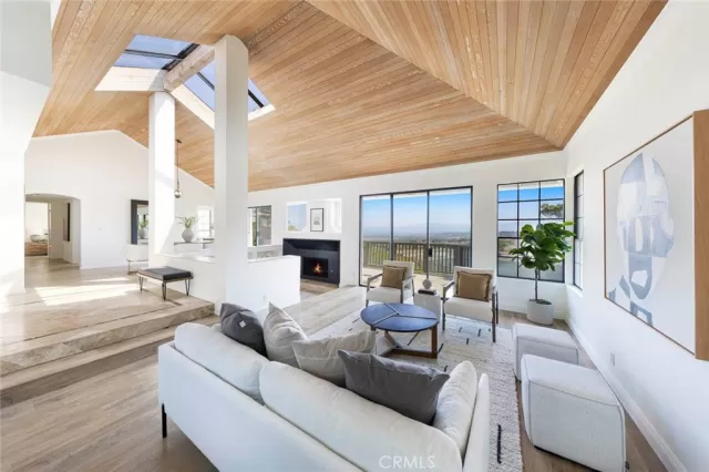 MLS: NP25084893 Condo For Sale