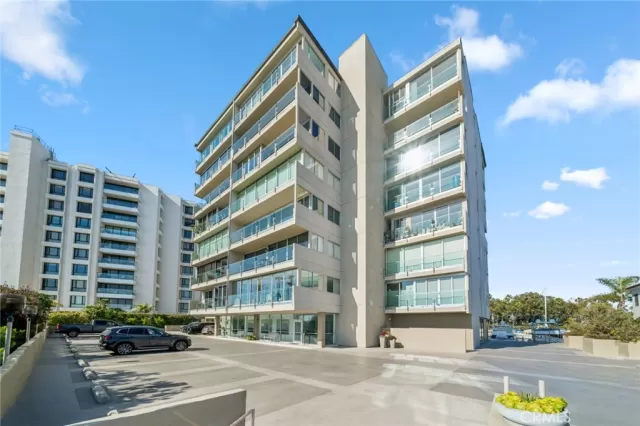 MLS: NP25085270 Condo For Sale