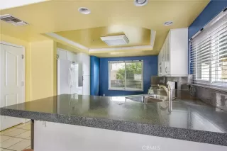 Photo #5: NP25087681 Listing 