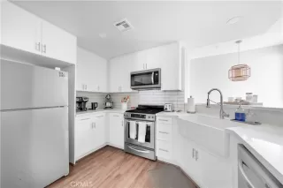 Photo #4: NP25088549 Listing