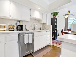 Photo #4: NP25091048 Listing 