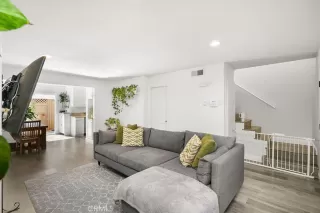 Photo #3: NP25096166 Listing 