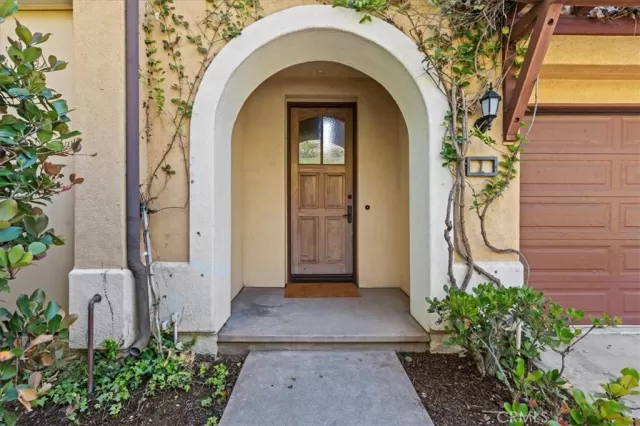 MLS: NP25103824 Condo For Sale