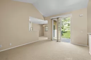 Photo #4: NP25103824 Listing 