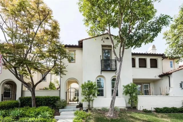 MLS: NP25104439 Condo For Sale