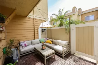 Photo #1: NP25105746 Listing 