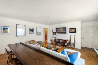 Photo #6: NP25106134 Listing