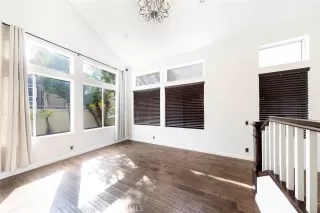 Photo #6: NP25109857 Listing 