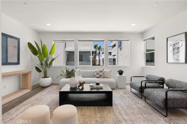 MLS: NP25111319 Condo For Sale