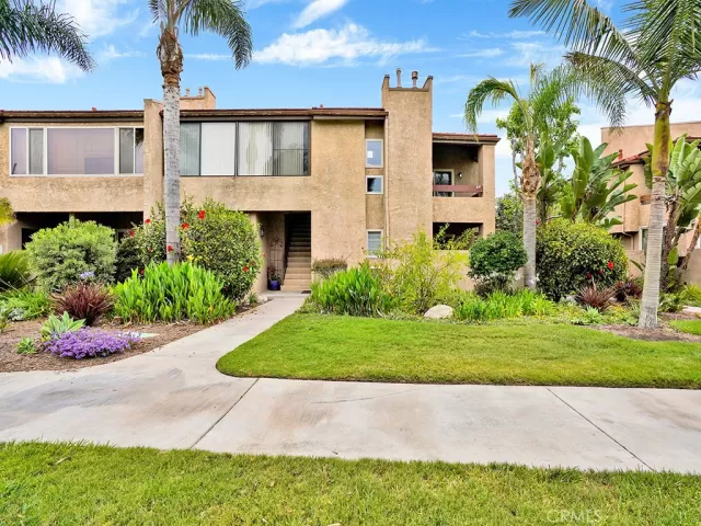 MLS: NP25121203 Condo For Sale