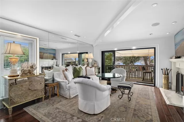 MLS: NP25122914 Condo For Sale