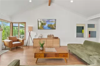 Photo #6: NP25126840 Listing 