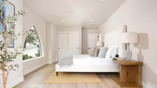 Photo #5: NP25127026 Listing