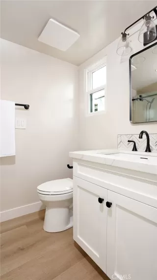 Photo #6: NP25127026 Listing