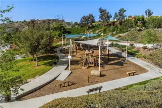 Photo #3: NP25128417 Listing 