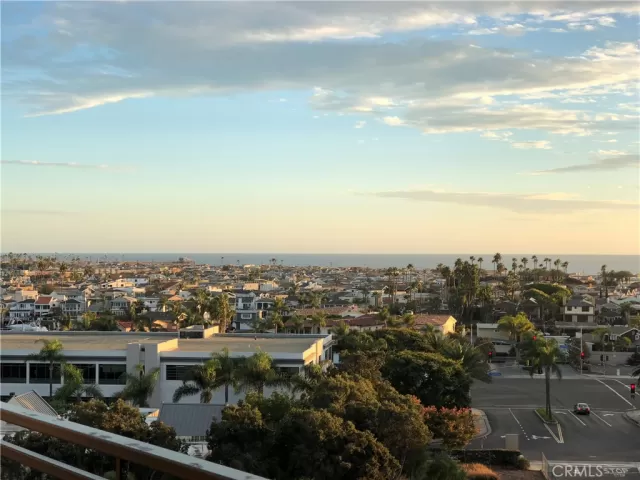 MLS: NP25129997 Condo For Sale