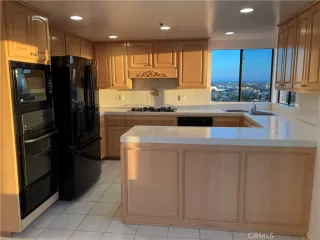 Photo #6: NP25129997 Listing