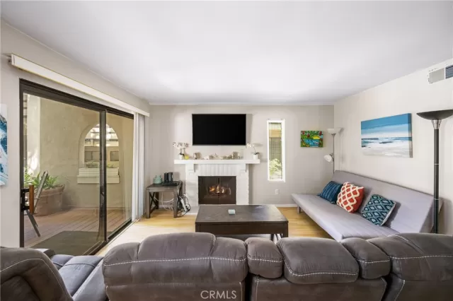 MLS: NP25141790 Condo For Sale