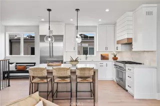 More Details about MLS # NP25142809 : 825 W BAY AVENUE B