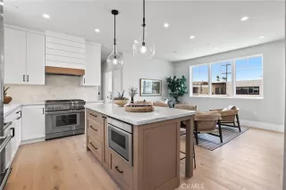 Photo #1: NP25142809 Listing