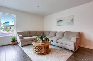 Photo #3: NP25142908 Listing