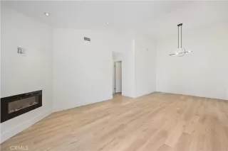 Photo #5: NP25148745 Listing 