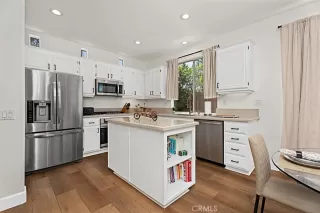 Photo #5: NP25152794 Listing 