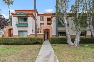 More Details about MLS # NP25156765 : 26 VILLA POINT DRIVE