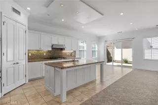 Photo #2: NP25160433 Listing 