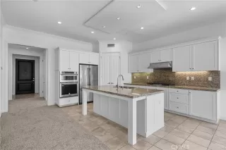 Photo #3: NP25160433 Listing 