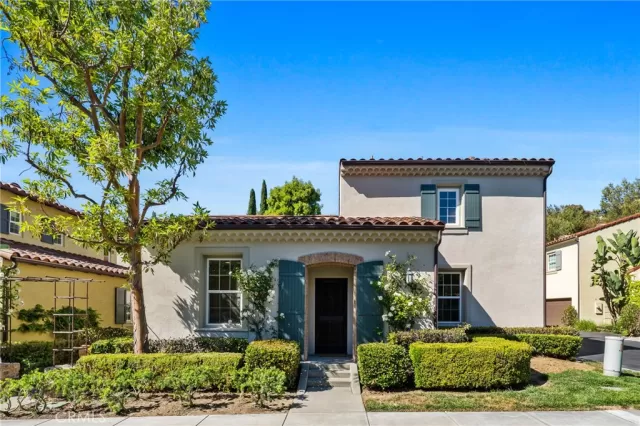 MLS: NP25169156 Condo For Sale