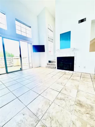 Photo #3: NP25170973 Listing 