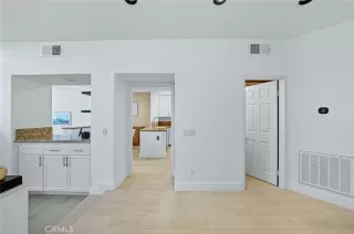 Photo #6: NP25171417 Listing