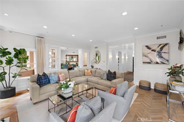 MLS: NP25172779 Condo For Sale