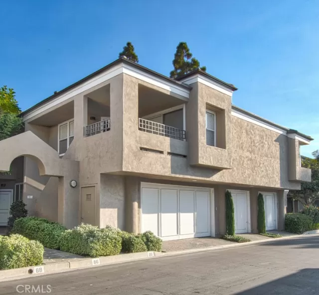 MLS: NP25174250 Condo For Sale