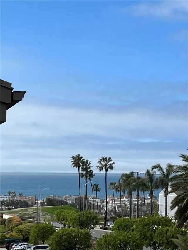 MLS: NP25182665 Condo For Sale