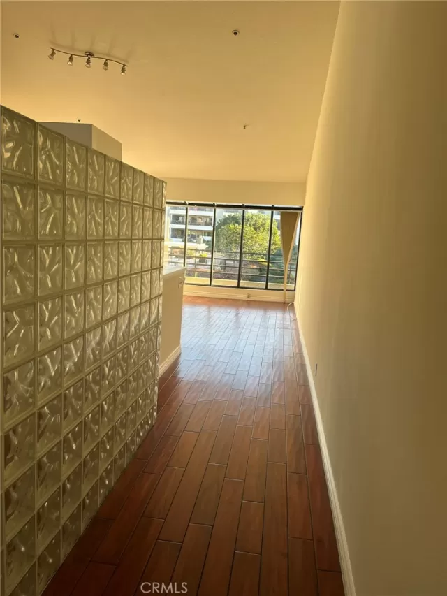 MLS: NP25182703 Condo For Sale