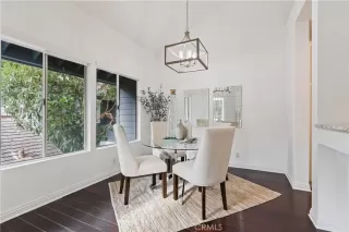 Photo #4: NP25188122 Listing