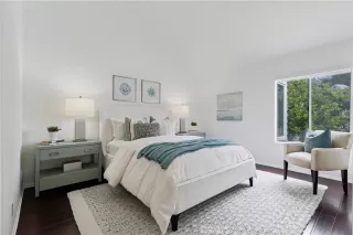 Photo #5: NP25188122 Listing