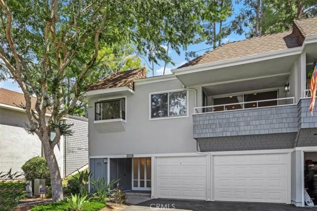 MLS: NP25192175 Condo For Sale