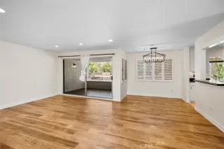 Photo #6: NP25192175 Listing 