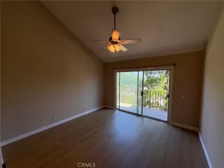 Photo #5: NP25207007 Listing 