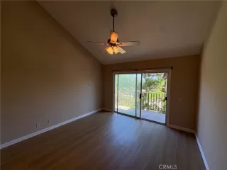 Photo #6: NP25207007 Listing 