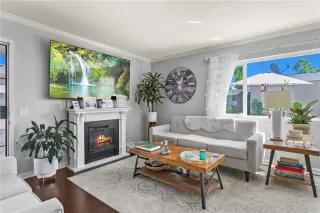 Photo #2: NP25216880 Listing