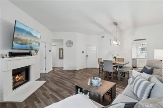 Photo #4: NP25217066 Listing