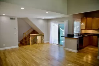 Photo #2: NP25217306 Listing 