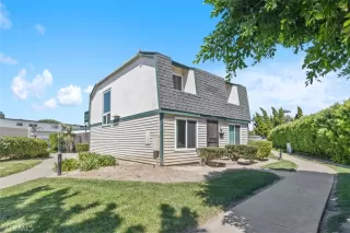 Photo #3: NP25218690 Listing 